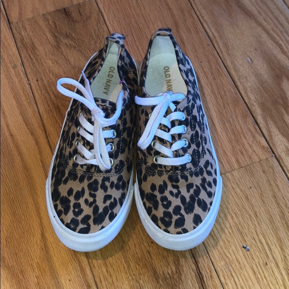Leopard vans - Picture 2 of 3